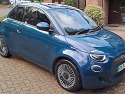 Green Used 2021 Fiat 500e Comfort Hatchback | £12,399 (Fair price)
