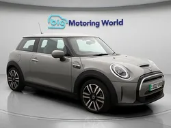 Used 2022 Mini Cooper SE Hatch Hatchback | £14,200 (Fair price)