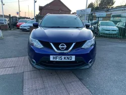 Blue Used 2015 Nissan Qashqai Tekna SUV | £7,690 (Good price)