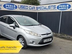 Silver Used 2010 Ford Fiesta Zetec Hatchback | £2,375 (Fair price)