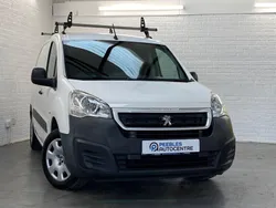 White Used 2018 Peugeot Partner MPV | £6,450 (Fair price)