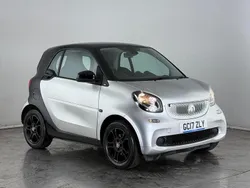 Black Used 2017 Smart ForTwo Coupé Premium Coupe | £4,850 (Good price)