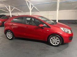 Red Used 2013 Kia Rio Hatchback | £3,690 (Fair price)