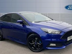Blue Used 2015 Ford Focus ST Hatchback | £13,082 (Fair price)