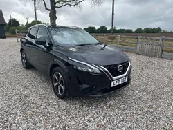 Black Used 2022 Nissan Qashqai N-Connecta SUV | £15,795 (Good price)