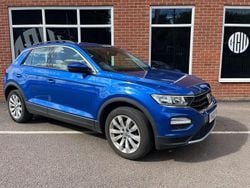 Blue Used 2020 VW T-Roc SE SUV | £9,625 (Good price)