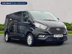 Black Used 2023 Ford Tourneo Zetec MPV | £33,689