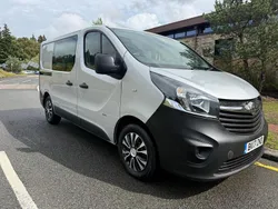 Silver Used 2017 Vauxhall Vivaro Van | £6,995 (Expensive)