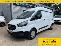 Frozen white (solid paint) Used 2022 Ford Transit Custom | £12,990 (Super price)