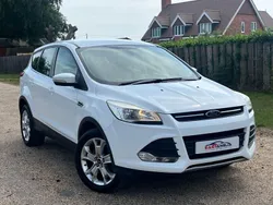 White Used 2014 Ford Kuga Zetec SUV | £7,995 (Fair price)