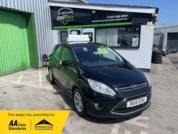 Black Used 2015 Ford C-MAX Zetec MPV | £3,780 (Fair price)