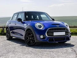 Blue Used 2019 Mini Cooper S Hatch Hatchback | £12,749 (Fair price)