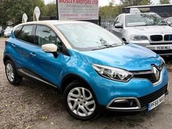 Blue/cream Used 2017 Renault Captur Dynamique SUV | £3,490 (Good price)
