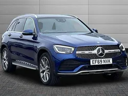 Brilliant blue Used 2019 Mercedes GLC300 AMG Line Premium Plus Estate | £27,550 (Fair price)