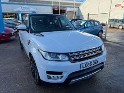 White Used 2015 Land Rover Range Rover Sport HSE SUV | £19,999 (Fair price)