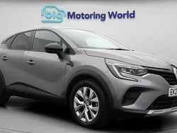 Grey Used 2021 Renault Captur Iconic SUV | £13,100 (Fair price)
