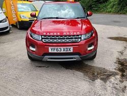 Red Used 2014 Land Rover Range Rover evoque Pure Estate | £8,995 (Good price)