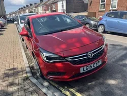 Red Used 2016 Vauxhall Astra SRi Hatchback | £4,995 (A bit pricey)