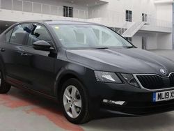 Black Used 2019 Skoda Octavia SE Hatchback | £10,500 (Good price)