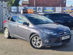Grey Used 2014 Ford Focus Zetec Hatchback | £2,595 (Super price)