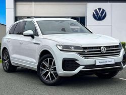 White Used 2019 VW Touareg R-line SUV | £25,989 (Fair price)