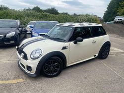 White Used 2011 Mini ONE Hatch Hatchback | £1,875 (Fair price)