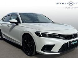 White Used 2023 Honda Civic Advance Hatchback | £25,394 (Fair price)