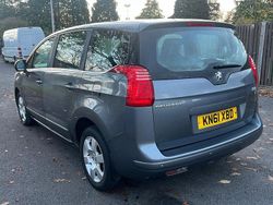 Grey Used 2011 Peugeot 5008 Sport MPV | £3,000 (Good price)