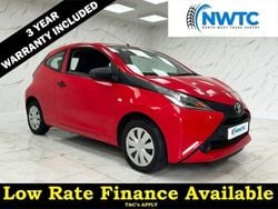 Red Used 2015 Toyota Aygo Hatchback | £5,795 (Good price)
