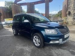 Blue Used 2014 Skoda Yeti GreenLine SUV | £7,995 (Fair price)