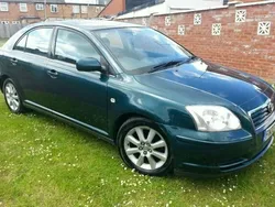 Used 2003 Toyota Avensis Hatchback | £1,490 (Fair price)