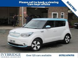 White Used 2016 Kia Soul EV SUV | £3,495