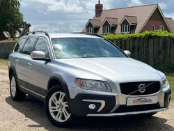 Silver Used 2014 Volvo XC70 SE SUV | £10,990 (Fair price)
