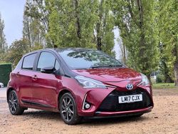 Red Used 2017 Toyota Yaris Hybrid Hatchback | £9,490 (Fair price)
