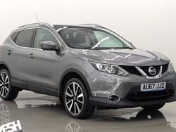 Gun metallic Used 2016 Nissan Qashqai Tekna SUV | £9,190 (A bit pricey)