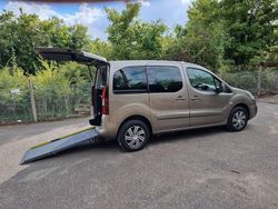 Brown Used 2018 Citroën Berlingo Feel MPV | £10,950 (Good price)