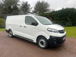 White Used 2021 Vauxhall Vivaro Van | £12,490 (Good price)