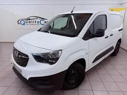 White Used 2020 Vauxhall Combo Edition MPV | £5,995 (Fair price)