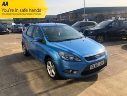 Blue Used 2011 Ford Focus Zetec Hatchback | £1,657 (Good price)