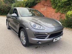Grey Used 2013 Porsche Cayenne SUV | £14,950 (Super price)
