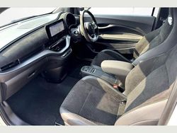 White Used 2024 Abarth 500e Hatchback | £25,995 (A bit pricey)