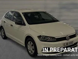 Pure white Used 2018 VW Polo S Hatchback | £10,779 (Good price)