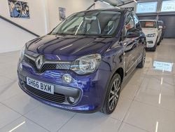 Used 2016 Renault Twingo Iconic Hatchback | £6,750 (Fair price)