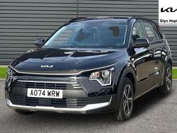 Black Used 2025 Kia Niro SUV | £22,468 (Super price)