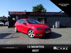 Red Used 2015 Seat Leon FR Hatchback | £8,795 (Fair price)
