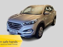 Beige Used 2016 Hyundai Tucson SE SUV | £7,250 (Fair price)