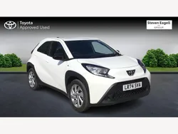 White Used 2024 Toyota Aygo PURE Hatchback | £15,521 (Fair price)