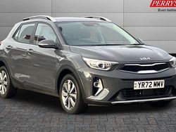 Used 2024 Kia Stonic SUV | £14,966 (Good price)