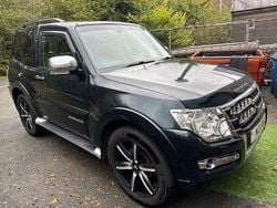 Grey Used 2015 Mitsubishi Shogun SUV | £24,490