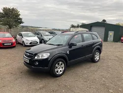 Black Used 2010 Chevrolet Captiva LT SUV | £2,495